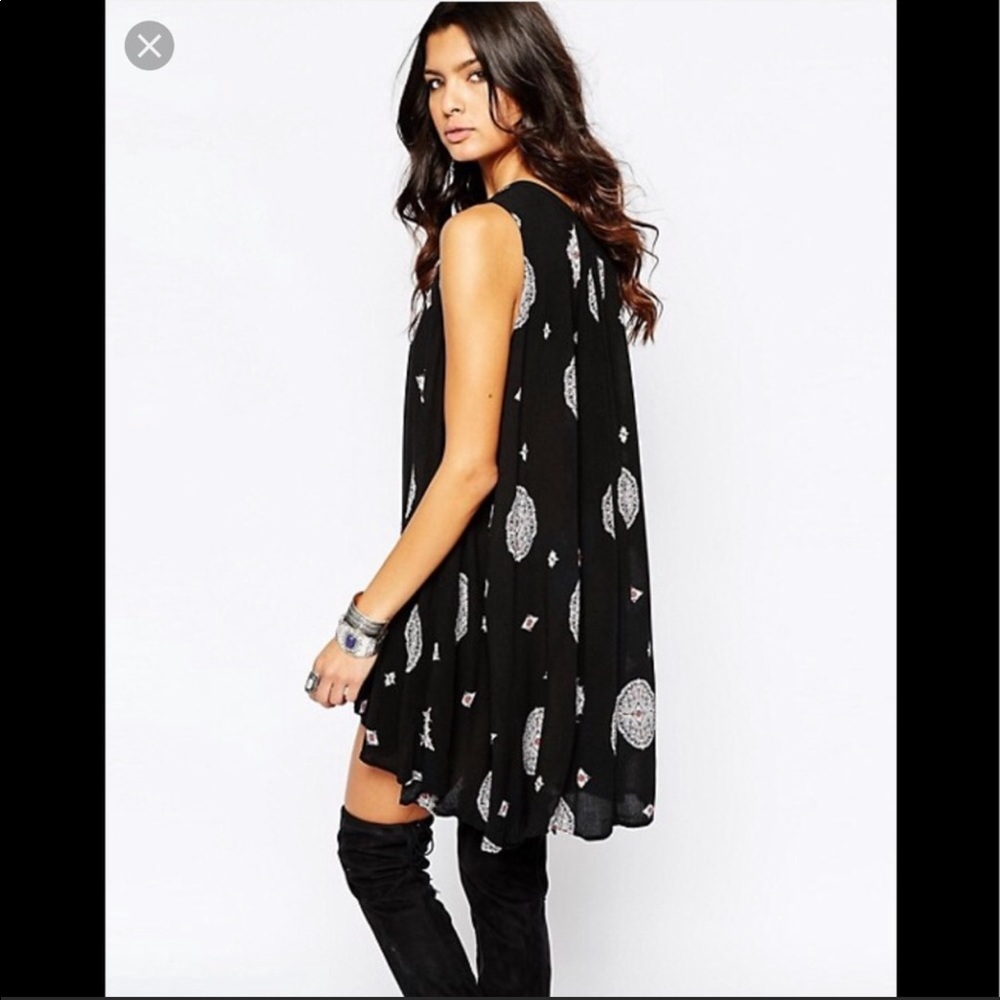 Free People Sleeveless Swing Dress/Shirt - Black Small